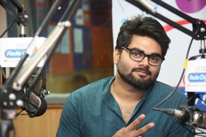 Kshanam Team at Radio City Photos
